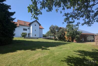 Mehrfamilienhaus zum Kauf 990.000 € 9 Zimmer 309 m² 2.680 m² Grundstück Baiern Lappersdorf 93138