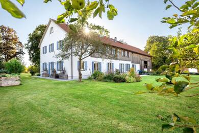 Haus zum Kauf 3.900.000 € 7 Zimmer 349 m² 8.000 m² Grundstück Haimhausen Haimhausen 85778