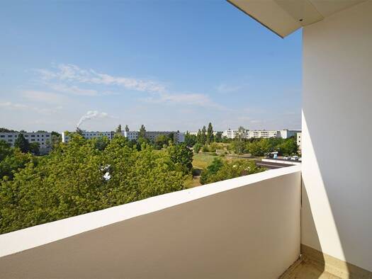 Wohnung zur Miete 362 € 3 Zimmer 57,9 m² 5. Geschoss Genthiner Straße 5 Silberhöhe Halle (Saale) 06132