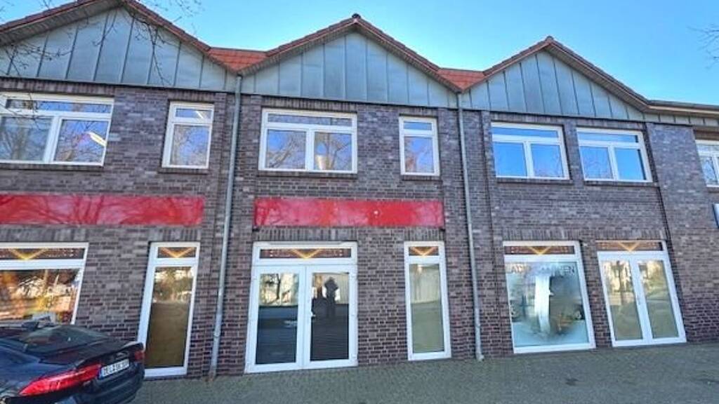 Laden zur Miete 1.900 € 2 Zimmer 190 m² Verkaufsfläche teilbar ab 100 m² Iprump/Stickgras Delmenhorst 27751