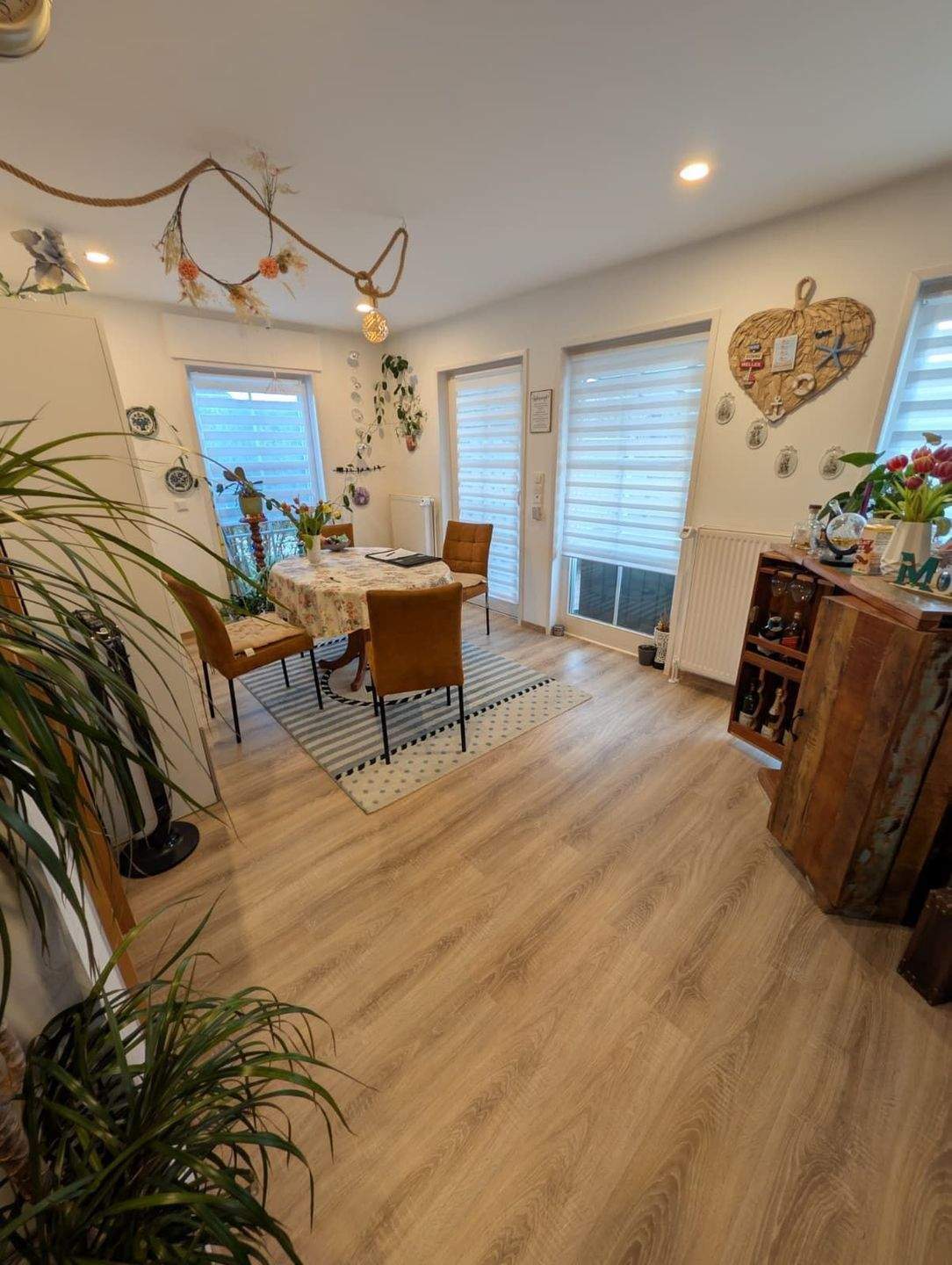 Immobilie in Dorf Mecklenburg - Stilvolles Einfamilienhaus mit Smart-Home-Komfort und nahezu Neubaucharakter – hochwertig, gepflegt, sofort bezugsfertig - Bild 0