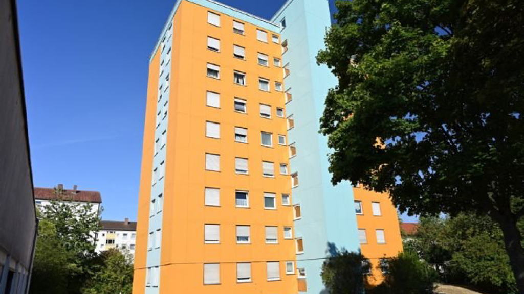 Wohnung zur Miete 620 € 3 Zimmer 76,6 m² 6. Geschoss frei ab sofort Ludwig-Richter-Straße 10 Lichtenfels 96215