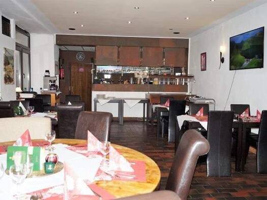Hotel zum Kauf 15 Zimmer 160 m² Gastrofläche Bernkastel Bernkastel-Kues 54470