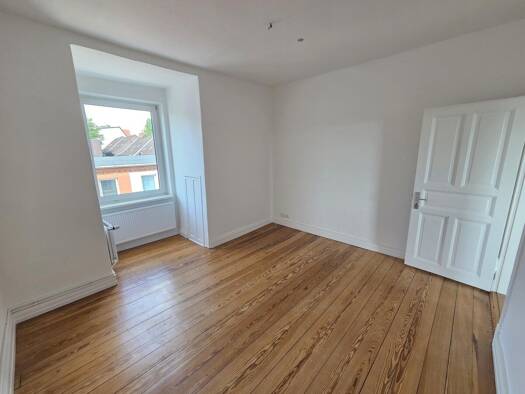 Wohnung zur Miete 790 € 3 Zimmer 68 m² EG Neumühlen-Dietrichsdorf Kiel 24149