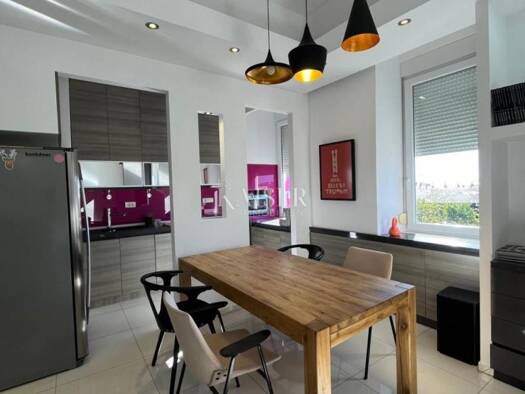 Wohnung zur Miete 950 € 2 Zimmer 65 m² 1. Geschoss Centar, Rijeka Susak