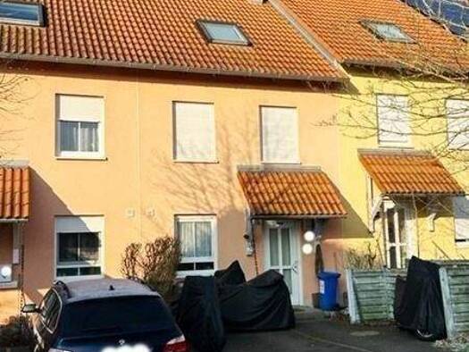 Reihenmittelhaus zum Kauf 465.000 € 5 Zimmer 136 m² 215 m² Grundstück Rottenbauer Würzburg 97084