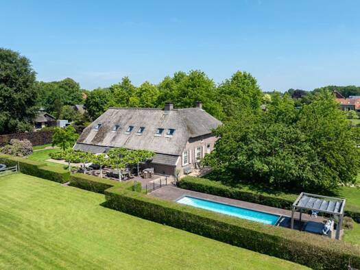 Bauernhaus zum Kauf 2.275.000 € 10 Zimmer 423 m² 15.350 m² Grundstück uilengat 5 Wijchen 6617 AG