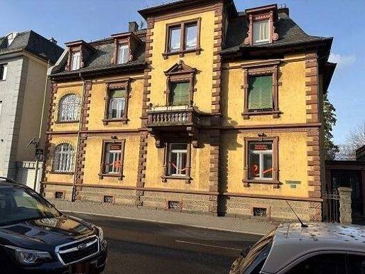 Mehrfamilienhaus zum Kauf als Kapitalanlage geeignet 1.400.000 € 751 m² 2.480 m² Grundstück Friedberg 61169