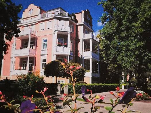 Wohnung zur Miete 1.500 € 3 Zimmer 115,5 m² Geschoss 2/3 frei ab 01.12.2026 Bad Reichenhall Bad Reichenhall 83435