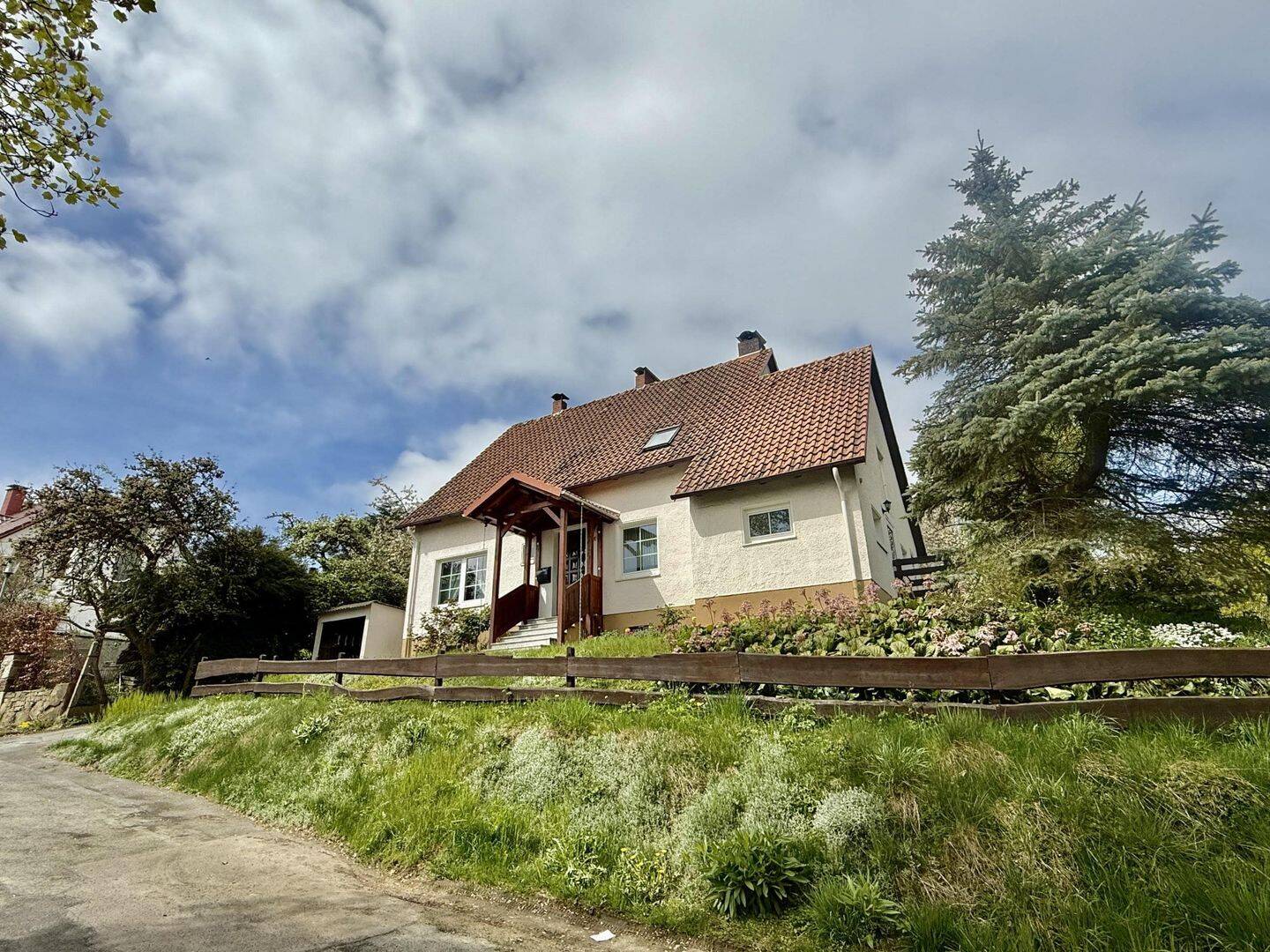 Einfamilienhaus zum Kauf - Ansicht 2