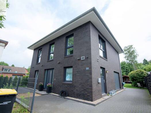 Einfamilienhaus zum Kauf 899.000 € 4 Zimmer 157 m² 677 m² Grundstück Harksheide Norderstedt 22844