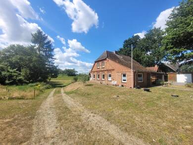 Haus zum Kauf 299.000 € 5 Zimmer 146 m² 4.272 m² Grundstück frei ab 01.09.2025 Besitz Besitz 19258
