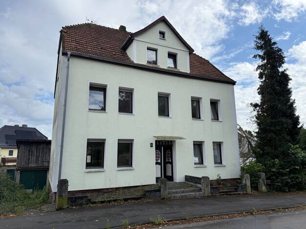 Mehrfamilienhaus zum Kauf 119.000 € 8 Zimmer 204 m² 500 m² Grundstück Kasseler Straße 10 Blankenau Beverungen 37688