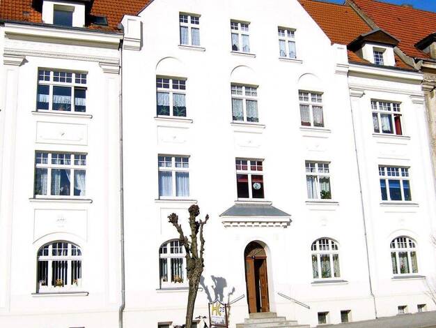 Wohnung zur Miete 425 € 2 Zimmer 56 m² 3. Geschoss frei ab sofort Bruchstr. 7 Neustrelitz 17235