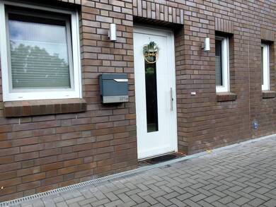 Reihenmittelhaus zur Miete 2.400 € 5 Zimmer 137,5 m² 260 m² Grundstück frei ab 01.09.2025 Norderstedt 22844