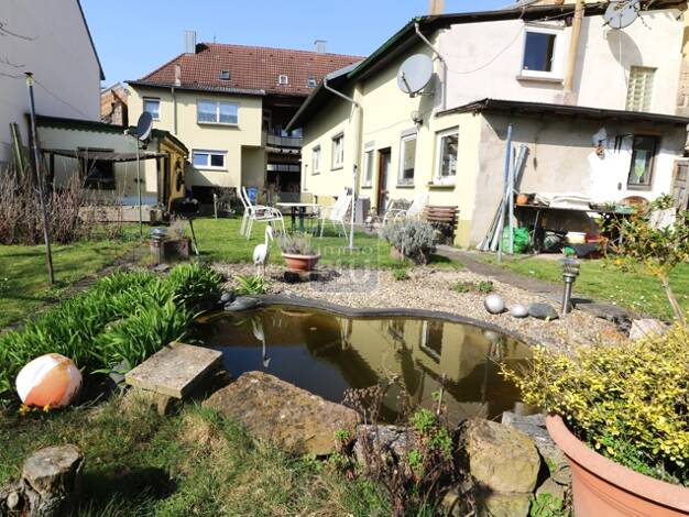 Mehrfamilienhaus zum Kauf 549.000 € 12 Zimmer 358 m² 709 m² Grundstück Weingarten 76356