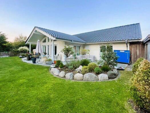 Einfamilienhaus zum Kauf 899.000 € 5,5 Zimmer 157,5 m² 727 m² Grundstück Glücksburg Glücksburg 24960