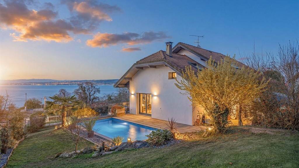 Einfamilienhaus zum Kauf 1.137.000 € 7 Zimmer 185 m² 1.829 m² Grundstück Bord du Lac LUGRIN 74500