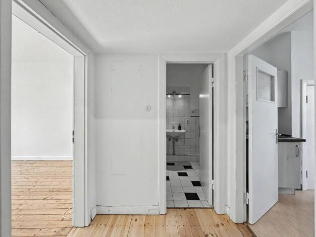 Wohnung zum Kauf 249.000 € 1,5 Zimmer 46 m² 3. Geschoss Barmbek-Nord Nord 22307
