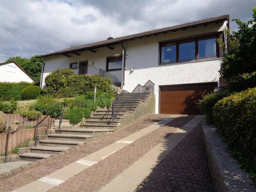 Einfamilienhaus zum Kauf 595.000 € 5 Zimmer 177 m² 1.672 m² Grundstück Wertheim-Hofgarten 97877