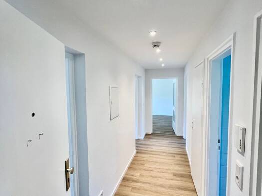 Wohnung zum Kauf 239.900 € 3 Zimmer 70 m² Geschoss 2/3 frei ab sofort Friedensstraße 3 b Unterhaunstadt Ingolstadt 85055