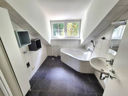 Mehrfamilienhaus zum Kauf 400.000 € 606 m² 2.123 m² Grundstück Hohenberg 3192
