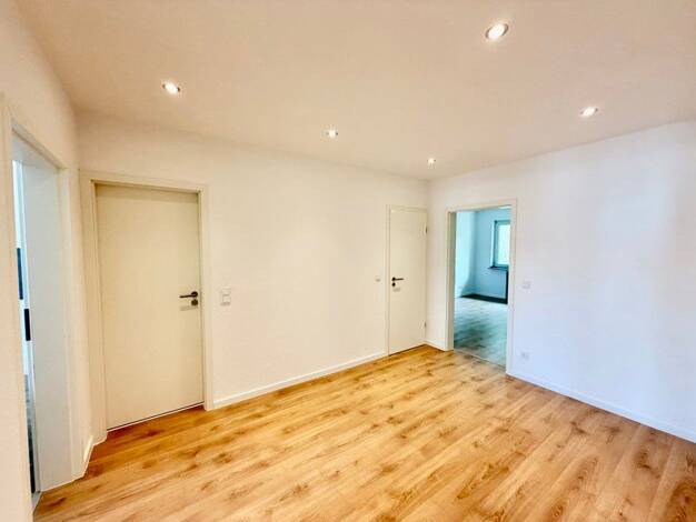 Wohnung zur Miete 758 € 3 Zimmer 70,8 m² 5. Geschoss frei ab sofort Stresemannstraße 36 Stadtmitte Stadtbezirk 1 40210