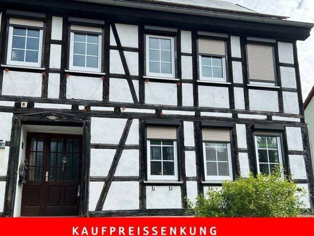 Einfamilienhaus zum Kauf 107.000 € 4 Zimmer 140 m² 945 m² Grundstück frei ab sofort Immenrode Sondershausen 99706