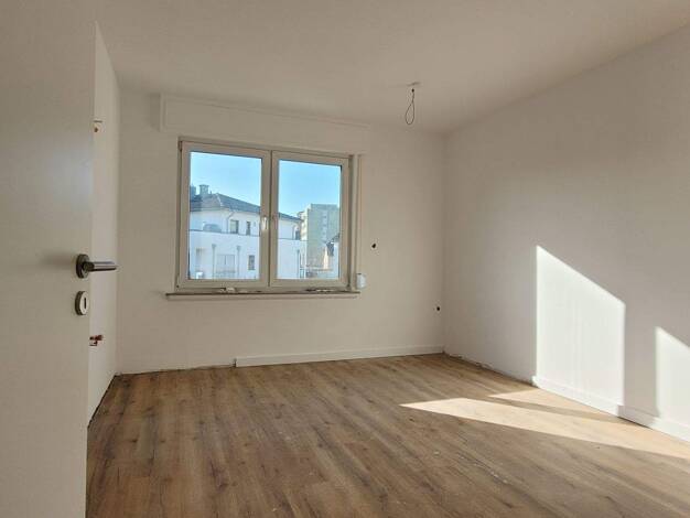Wohnung zum Kauf 265.000 € 3 Zimmer 69 m² 2. Geschoss Spich Troisdorf 53842