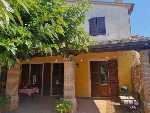 Haus zum Kauf 1.450.000 € 852 m² Amelia 05022