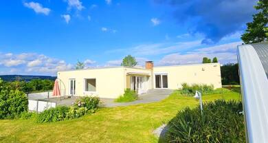 Villa zum Kauf 6 Zimmer 205 m² 1.885 m² Grundstück frei ab sofort Engen Engen 78234