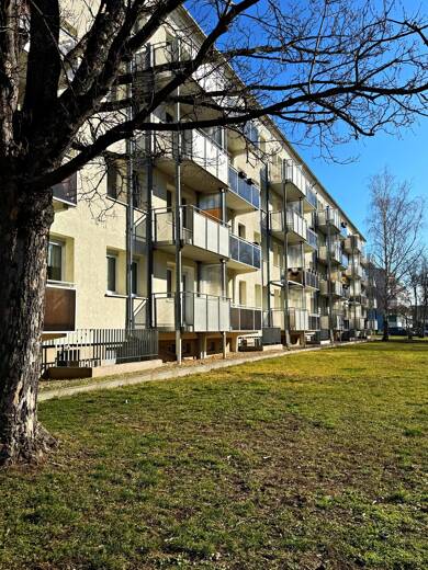 Wohnung zum Kauf 49.900 € 2 Zimmer 47 m² 3. Geschoss Merseburg Merseburg 06217