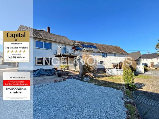 Haus zum Kauf 209.000 € 7 Zimmer 248 m² 545 m² Grundstück Oberdreis Oberdreis 57639