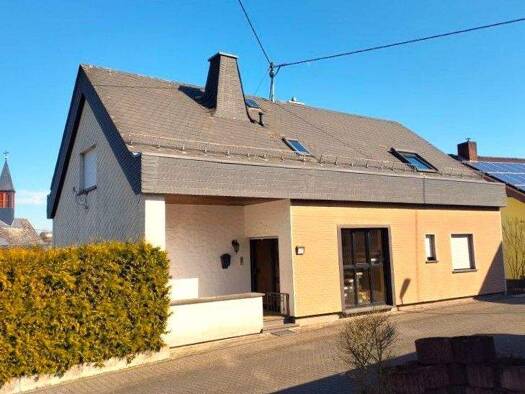 Einfamilienhaus zum Kauf 199.000 € 5 Zimmer 170 m² 575 m² Grundstück Gamlen 56761