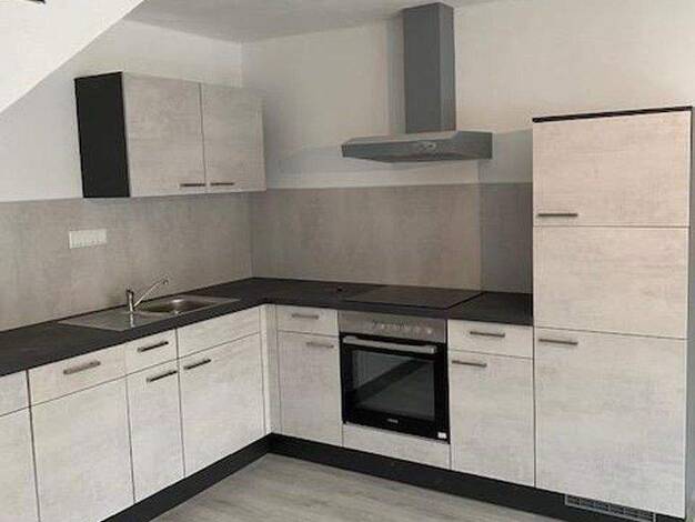 Wohnung zur Miete 785 € 4 Zimmer 90 m² EG frei ab 01.12.2025 Frankenheimerstraße 33 Schillingsfürst 91583