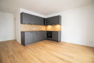 Wohnung zur Miete 1.150 € 1,5 Zimmer 42,5 m² 2. Geschoss frei ab 01.08.2025 Leinweberweg 20 Lochhausen München 81249