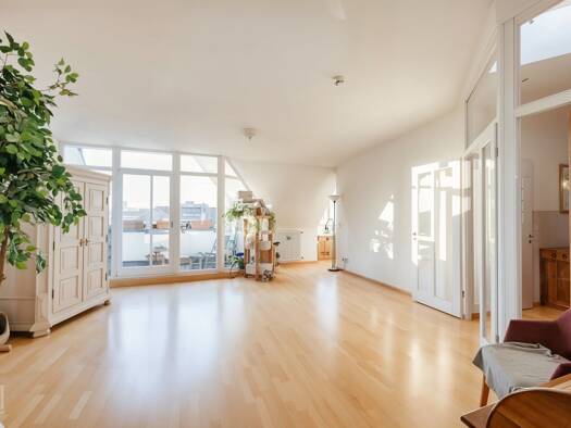 Wohnung zum Kauf 548.000 € 2 Zimmer 98 m² 5. Geschoss Wilmersdorf Charlottenburg-Wilmersdorf 10707