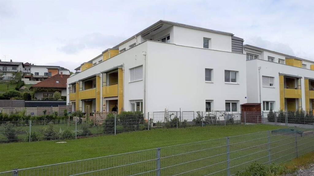 Wohnung zur Miete 1.046 € 4 Zimmer 88,9 m² frei ab 30.06.2026 Hofstetten-Grünau 3202
