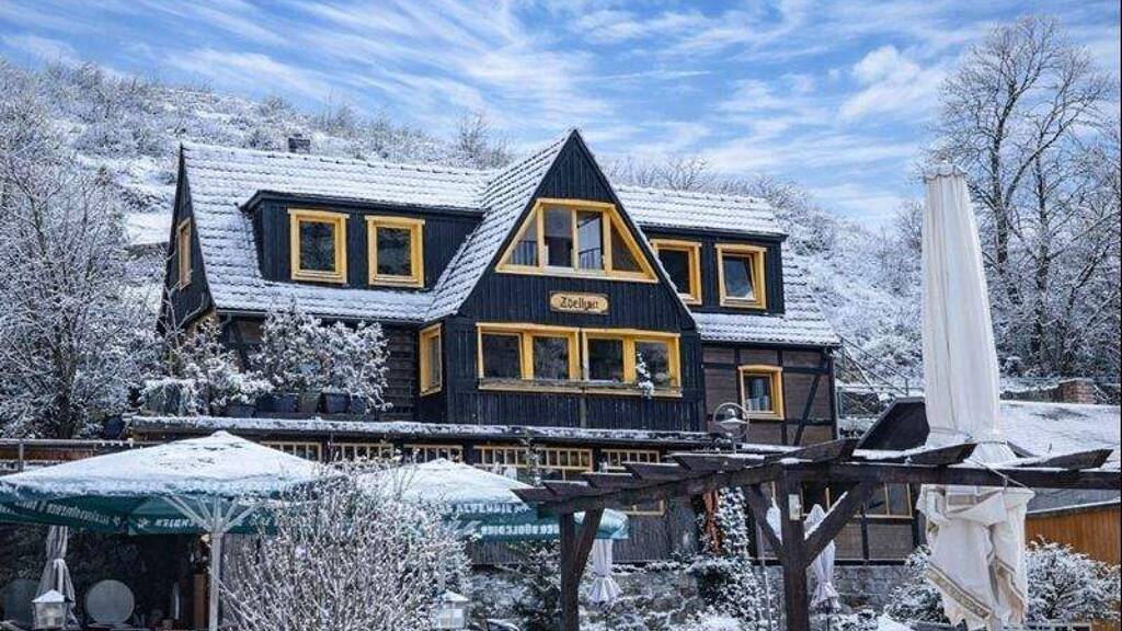 Einfamilienhaus zum Kauf 235.000 € 5 Zimmer 135 m² 220 m² Grundstück Rathen / Niederrathen 01824