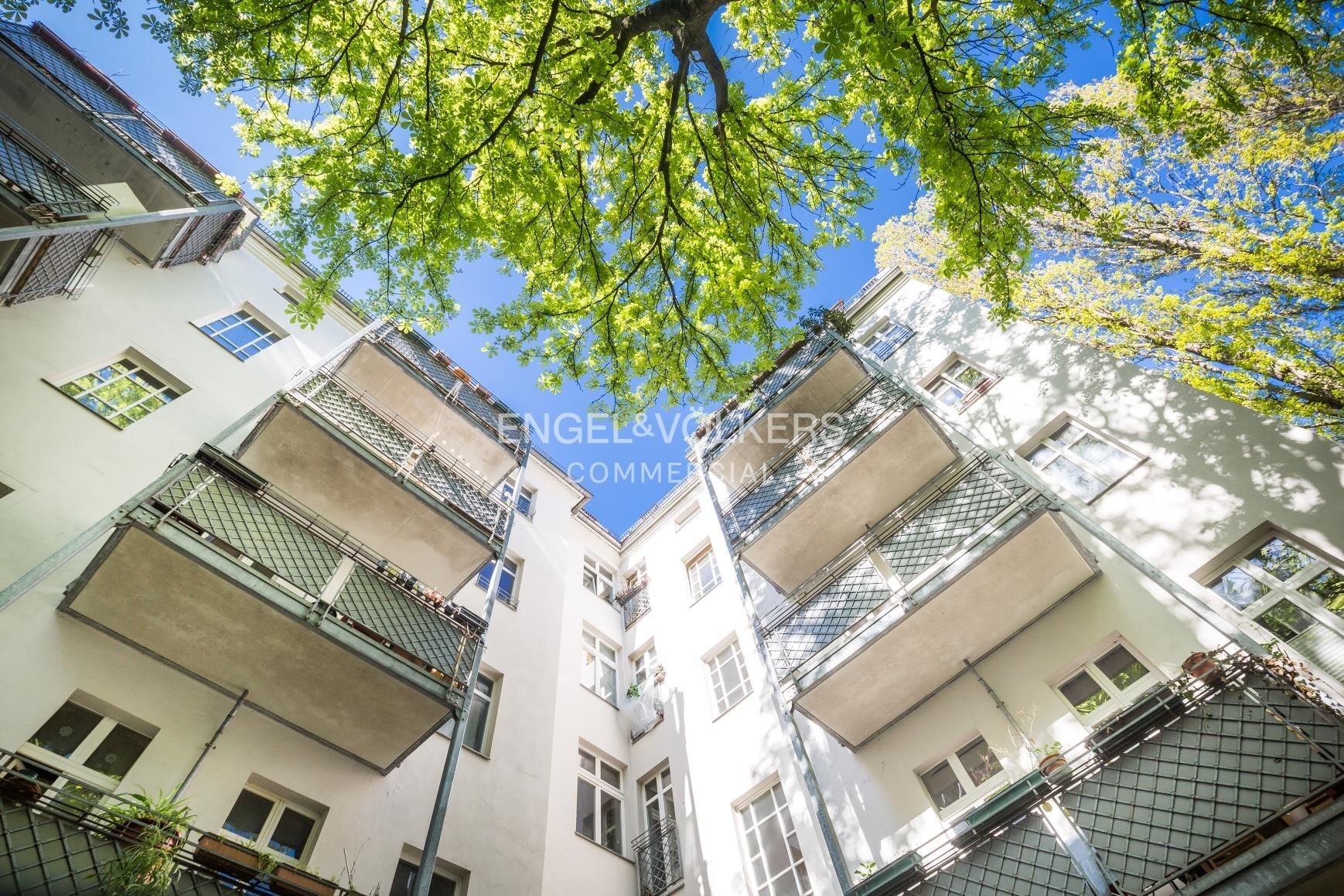 Immobilie zum Kauf als Kapitalanlage geeignet 5.370.000 € 2.066,9 m²<br/>Fläche 690 m²<br/>Grundstück Friedrichshain Berlin 10247