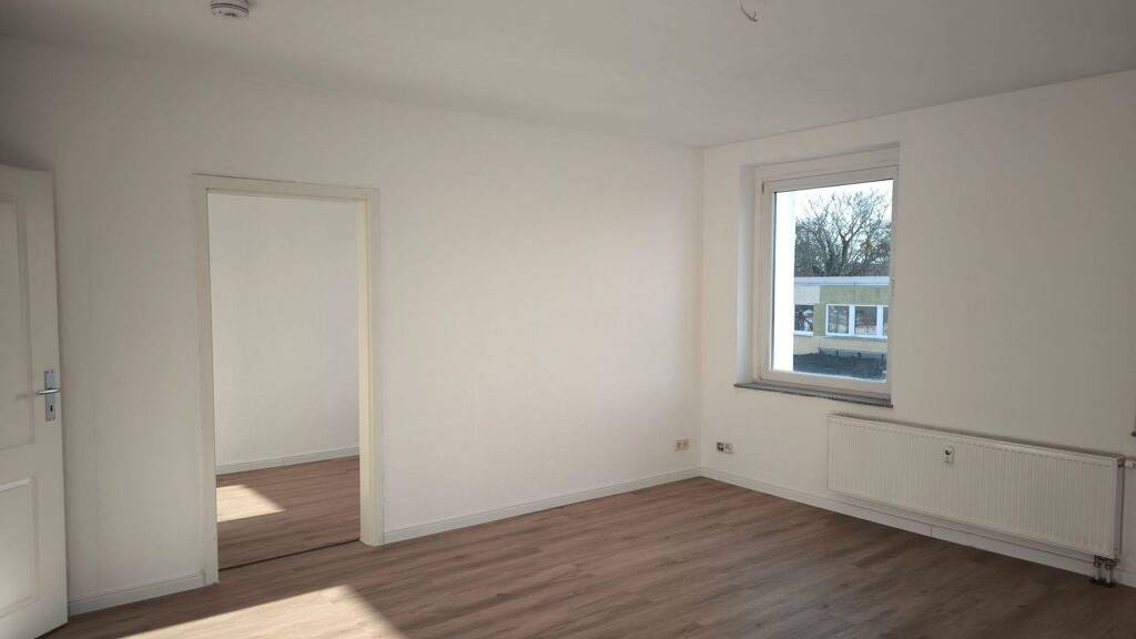 Wohnung zur Miete 430 € 2 Zimmer 56 m² 2. Geschoss frei ab sofort Ballenstedter Straße 3 Innenstadt Dessau-Roßlau 06842