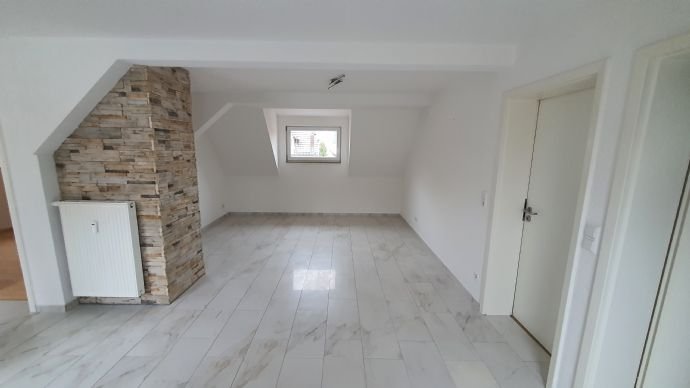 Maisonette zum Kauf provisionsfrei 345.000 € 4 Zimmer 102 m²<br/>Wohnfläche 2.<br/>Geschoss Esslinger Weg 3 Strümpfelbach Weinstadt 71384