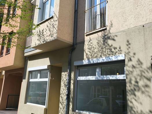 Wohnung zur Miete 1.240 € 3 Zimmer 80 m² Geschoss EG/3 frei ab sofort Silbersteinstraße 138 Neukölln Berlin 12051