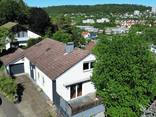Einfamilienhaus zum Kauf provisionsfrei 565.000 € 7 Zimmer 271,7 m² 674 m² Grundstück Bonhoefferstraße 18 Nagold Nagold 72202