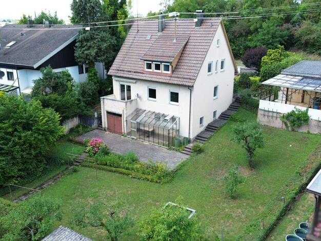 Einfamilienhaus zum Kauf 450.000 € 8 Zimmer 136 m² 1.416 m² Grundstück Brackenheim 74336