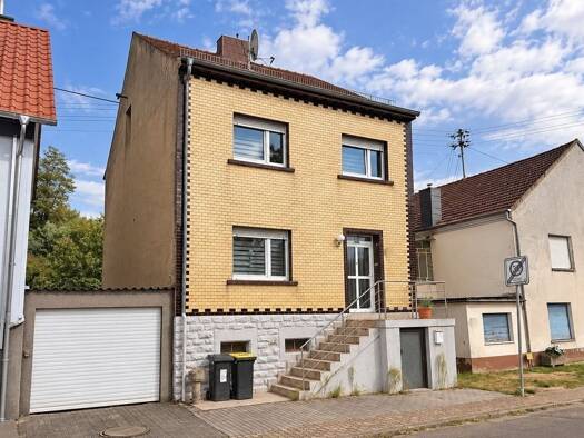 Einfamilienhaus zum Kauf 125.000 € 5 Zimmer 100 m² 136 m² Grundstück Nalbach Nalbach 66809