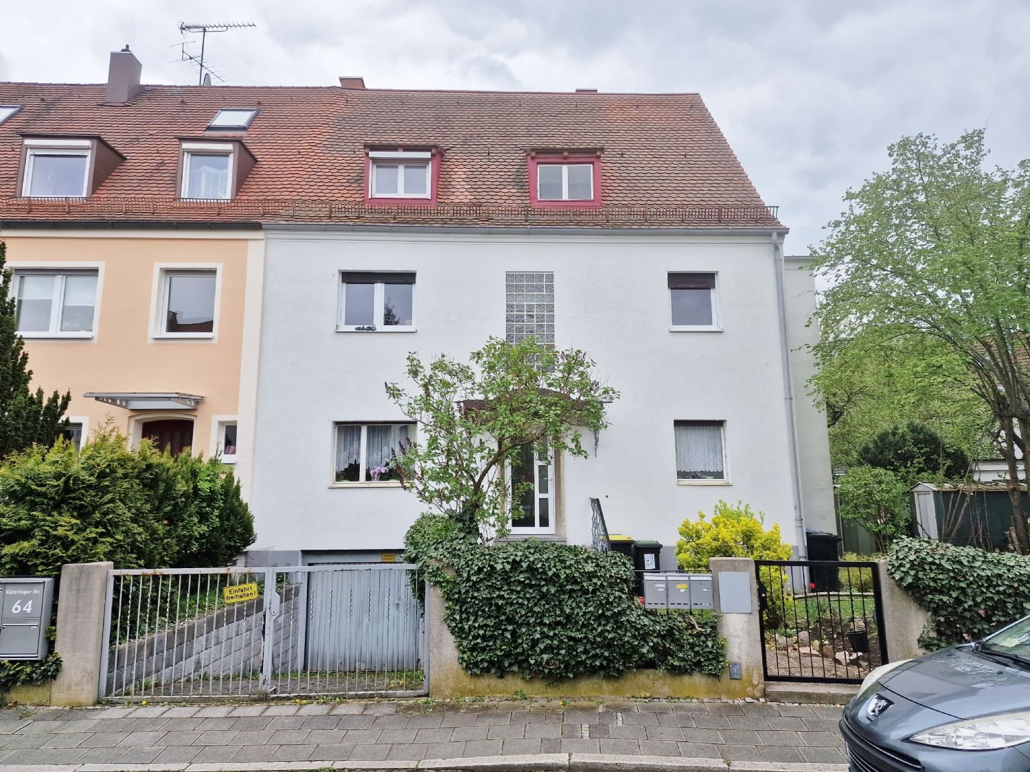 Mehrfamilienhaus zum Kauf 849.000 € 9 Zimmer 195 m²<br/>Wohnfläche 626 m²<br/>Grundstück Zerzabelshof Nürnberg 90480