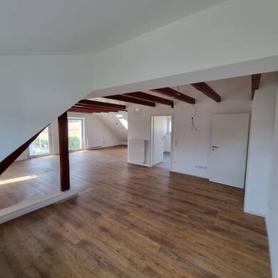 Wohnung zur Miete 1.100 € 2 Zimmer 85 m² Geschoss 2/2 frei ab sofort Deutenbach Stein 90547