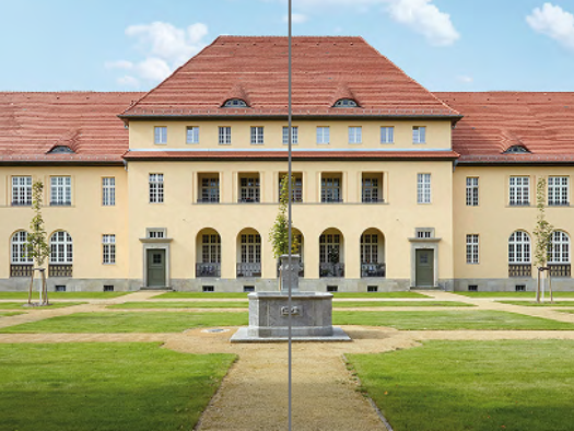 Loft zum Kauf 249.000 € 2 Zimmer 54,2 m² frei ab sofort Buch Berlin 13125