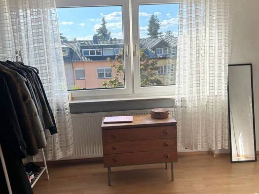 WG-Zimmer zur Miete 390 € 18 m² Geschoss 2/5 frei ab 01.11.2026 Weststadt Weststadt 76133